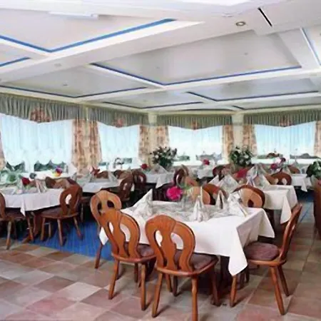 Haus Zur Sonne Sauerland Hotel