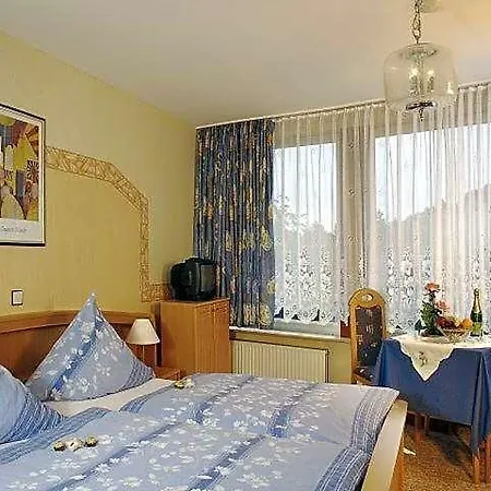 ホテル Haus Zur Sonne Sauerland