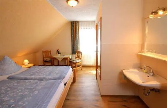 Otel Haus Zur Sonne Sauerland Hallenberg